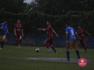 
<a style='margin-left: 5px;' class='btn btn-xs btn-social btn-facebook' href='https://www.facebook.com/sharer/sharer.php?u=https://boladovale.com.br/imgs/800-800-90/conteudo/fotos/1589/img9555.jpg' rel='popup' data-width='500' data-height='400'><i class='fa fa-facebook'></i>Compartilhar <span class='hidden-xs'>no Facebook</span>
</a> 
<a class='btn btn-default btn-xs' target='_blank' href='imgs/800-800-90/conteudo/fotos/1589/img9555.jpg'>
<span class='glyphicon glyphicon-cloud-download'></span> Salvar
</a> 
<span></span>