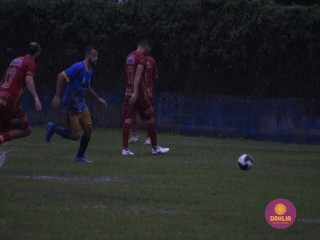
<a style='margin-left: 5px;' class='btn btn-xs btn-social btn-facebook' href='https://www.facebook.com/sharer/sharer.php?u=https://boladovale.com.br/imgs/800-800-90/conteudo/fotos/1589/img9556.jpg' rel='popup' data-width='500' data-height='400'><i class='fa fa-facebook'></i>Compartilhar <span class='hidden-xs'>no Facebook</span>
</a> 
<a class='btn btn-default btn-xs' target='_blank' href='imgs/800-800-90/conteudo/fotos/1589/img9556.jpg'>
<span class='glyphicon glyphicon-cloud-download'></span> Salvar
</a> 
<span></span>