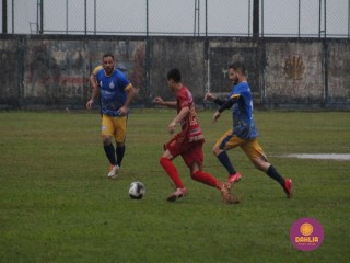 
<a style='margin-left: 5px;' class='btn btn-xs btn-social btn-facebook' href='https://www.facebook.com/sharer/sharer.php?u=https://boladovale.com.br/imgs/800-800-90/conteudo/fotos/1589/img9568.jpg' rel='popup' data-width='500' data-height='400'><i class='fa fa-facebook'></i>Compartilhar <span class='hidden-xs'>no Facebook</span>
</a> 
<a class='btn btn-default btn-xs' target='_blank' href='imgs/800-800-90/conteudo/fotos/1589/img9568.jpg'>
<span class='glyphicon glyphicon-cloud-download'></span> Salvar
</a> 
<span></span>