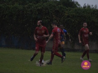 
<a style='margin-left: 5px;' class='btn btn-xs btn-social btn-facebook' href='https://www.facebook.com/sharer/sharer.php?u=https://boladovale.com.br/imgs/800-800-90/conteudo/fotos/1589/img9586.jpg' rel='popup' data-width='500' data-height='400'><i class='fa fa-facebook'></i>Compartilhar <span class='hidden-xs'>no Facebook</span>
</a> 
<a class='btn btn-default btn-xs' target='_blank' href='imgs/800-800-90/conteudo/fotos/1589/img9586.jpg'>
<span class='glyphicon glyphicon-cloud-download'></span> Salvar
</a> 
<span></span>