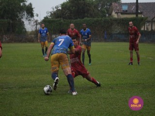 
<a style='margin-left: 5px;' class='btn btn-xs btn-social btn-facebook' href='https://www.facebook.com/sharer/sharer.php?u=https://boladovale.com.br/imgs/800-800-90/conteudo/fotos/1589/img9604.jpg' rel='popup' data-width='500' data-height='400'><i class='fa fa-facebook'></i>Compartilhar <span class='hidden-xs'>no Facebook</span>
</a> 
<a class='btn btn-default btn-xs' target='_blank' href='imgs/800-800-90/conteudo/fotos/1589/img9604.jpg'>
<span class='glyphicon glyphicon-cloud-download'></span> Salvar
</a> 
<span></span>