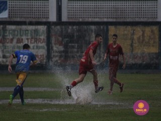 
<a style='margin-left: 5px;' class='btn btn-xs btn-social btn-facebook' href='https://www.facebook.com/sharer/sharer.php?u=https://boladovale.com.br/imgs/800-800-90/conteudo/fotos/1589/img9609.jpg' rel='popup' data-width='500' data-height='400'><i class='fa fa-facebook'></i>Compartilhar <span class='hidden-xs'>no Facebook</span>
</a> 
<a class='btn btn-default btn-xs' target='_blank' href='imgs/800-800-90/conteudo/fotos/1589/img9609.jpg'>
<span class='glyphicon glyphicon-cloud-download'></span> Salvar
</a> 
<span></span>