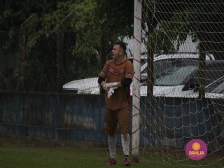 
<a style='margin-left: 5px;' class='btn btn-xs btn-social btn-facebook' href='https://www.facebook.com/sharer/sharer.php?u=https://boladovale.com.br/imgs/800-800-90/conteudo/fotos/1589/img9616.jpg' rel='popup' data-width='500' data-height='400'><i class='fa fa-facebook'></i>Compartilhar <span class='hidden-xs'>no Facebook</span>
</a> 
<a class='btn btn-default btn-xs' target='_blank' href='imgs/800-800-90/conteudo/fotos/1589/img9616.jpg'>
<span class='glyphicon glyphicon-cloud-download'></span> Salvar
</a> 
<span></span>