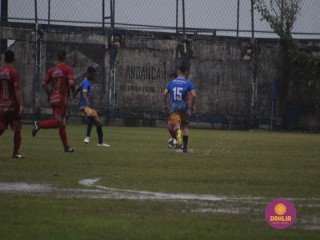 
<a style='margin-left: 5px;' class='btn btn-xs btn-social btn-facebook' href='https://www.facebook.com/sharer/sharer.php?u=https://boladovale.com.br/imgs/800-800-90/conteudo/fotos/1589/img9630.jpg' rel='popup' data-width='500' data-height='400'><i class='fa fa-facebook'></i>Compartilhar <span class='hidden-xs'>no Facebook</span>
</a> 
<a class='btn btn-default btn-xs' target='_blank' href='imgs/800-800-90/conteudo/fotos/1589/img9630.jpg'>
<span class='glyphicon glyphicon-cloud-download'></span> Salvar
</a> 
<span></span>