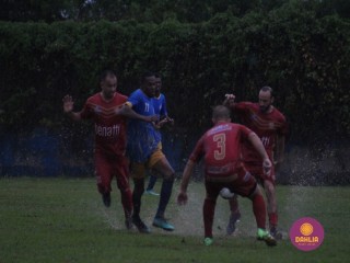 
<a style='margin-left: 5px;' class='btn btn-xs btn-social btn-facebook' href='https://www.facebook.com/sharer/sharer.php?u=https://boladovale.com.br/imgs/800-800-90/conteudo/fotos/1589/img9644.jpg' rel='popup' data-width='500' data-height='400'><i class='fa fa-facebook'></i>Compartilhar <span class='hidden-xs'>no Facebook</span>
</a> 
<a class='btn btn-default btn-xs' target='_blank' href='imgs/800-800-90/conteudo/fotos/1589/img9644.jpg'>
<span class='glyphicon glyphicon-cloud-download'></span> Salvar
</a> 
<span></span>