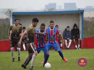 
<a style='margin-left: 5px;' class='btn btn-xs btn-social btn-facebook' href='https://www.facebook.com/sharer/sharer.php?u=https://boladovale.com.br/imgs/800-800-90/conteudo/fotos/1590/img9398.jpg' rel='popup' data-width='500' data-height='400'><i class='fa fa-facebook'></i>Compartilhar <span class='hidden-xs'>no Facebook</span>
</a> 
<a class='btn btn-default btn-xs' target='_blank' href='imgs/800-800-90/conteudo/fotos/1590/img9398.jpg'>
<span class='glyphicon glyphicon-cloud-download'></span> Salvar
</a> 
<span></span>