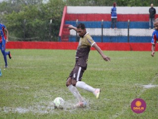 
<a style='margin-left: 5px;' class='btn btn-xs btn-social btn-facebook' href='https://www.facebook.com/sharer/sharer.php?u=https://boladovale.com.br/imgs/800-800-90/conteudo/fotos/1590/img9412.jpg' rel='popup' data-width='500' data-height='400'><i class='fa fa-facebook'></i>Compartilhar <span class='hidden-xs'>no Facebook</span>
</a> 
<a class='btn btn-default btn-xs' target='_blank' href='imgs/800-800-90/conteudo/fotos/1590/img9412.jpg'>
<span class='glyphicon glyphicon-cloud-download'></span> Salvar
</a> 
<span></span>
