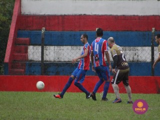 
<a style='margin-left: 5px;' class='btn btn-xs btn-social btn-facebook' href='https://www.facebook.com/sharer/sharer.php?u=https://boladovale.com.br/imgs/800-800-90/conteudo/fotos/1590/img9427.jpg' rel='popup' data-width='500' data-height='400'><i class='fa fa-facebook'></i>Compartilhar <span class='hidden-xs'>no Facebook</span>
</a> 
<a class='btn btn-default btn-xs' target='_blank' href='imgs/800-800-90/conteudo/fotos/1590/img9427.jpg'>
<span class='glyphicon glyphicon-cloud-download'></span> Salvar
</a> 
<span></span>