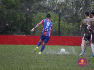 
<a style='margin-left: 5px;' class='btn btn-xs btn-social btn-facebook' href='https://www.facebook.com/sharer/sharer.php?u=https://boladovale.com.br/imgs/800-800-90/conteudo/fotos/1590/img9433.jpg' rel='popup' data-width='500' data-height='400'><i class='fa fa-facebook'></i>Compartilhar <span class='hidden-xs'>no Facebook</span>
</a> 
<a class='btn btn-default btn-xs' target='_blank' href='imgs/800-800-90/conteudo/fotos/1590/img9433.jpg'>
<span class='glyphicon glyphicon-cloud-download'></span> Salvar
</a> 
<span></span>