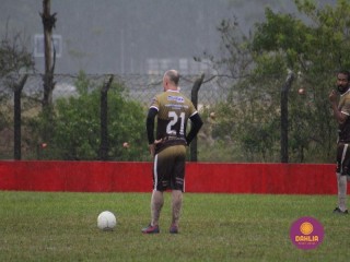 
<a style='margin-left: 5px;' class='btn btn-xs btn-social btn-facebook' href='https://www.facebook.com/sharer/sharer.php?u=https://boladovale.com.br/imgs/800-800-90/conteudo/fotos/1590/img9444.jpg' rel='popup' data-width='500' data-height='400'><i class='fa fa-facebook'></i>Compartilhar <span class='hidden-xs'>no Facebook</span>
</a> 
<a class='btn btn-default btn-xs' target='_blank' href='imgs/800-800-90/conteudo/fotos/1590/img9444.jpg'>
<span class='glyphicon glyphicon-cloud-download'></span> Salvar
</a> 
<span></span>