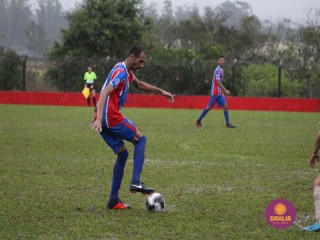 
<a style='margin-left: 5px;' class='btn btn-xs btn-social btn-facebook' href='https://www.facebook.com/sharer/sharer.php?u=https://boladovale.com.br/imgs/800-800-90/conteudo/fotos/1590/img9471.jpg' rel='popup' data-width='500' data-height='400'><i class='fa fa-facebook'></i>Compartilhar <span class='hidden-xs'>no Facebook</span>
</a> 
<a class='btn btn-default btn-xs' target='_blank' href='imgs/800-800-90/conteudo/fotos/1590/img9471.jpg'>
<span class='glyphicon glyphicon-cloud-download'></span> Salvar
</a> 
<span></span>