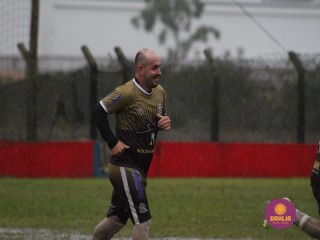 
<a style='margin-left: 5px;' class='btn btn-xs btn-social btn-facebook' href='https://www.facebook.com/sharer/sharer.php?u=https://boladovale.com.br/imgs/800-800-90/conteudo/fotos/1590/img9478.jpg' rel='popup' data-width='500' data-height='400'><i class='fa fa-facebook'></i>Compartilhar <span class='hidden-xs'>no Facebook</span>
</a> 
<a class='btn btn-default btn-xs' target='_blank' href='imgs/800-800-90/conteudo/fotos/1590/img9478.jpg'>
<span class='glyphicon glyphicon-cloud-download'></span> Salvar
</a> 
<span></span>
