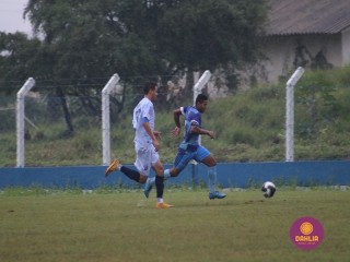 
<a style='margin-left: 5px;' class='btn btn-xs btn-social btn-facebook' href='https://www.facebook.com/sharer/sharer.php?u=https://boladovale.com.br/imgs/800-800-90/conteudo/fotos/1591/img7223.jpg' rel='popup' data-width='500' data-height='400'><i class='fa fa-facebook'></i>Compartilhar <span class='hidden-xs'>no Facebook</span>
</a> 
<a class='btn btn-default btn-xs' target='_blank' href='imgs/800-800-90/conteudo/fotos/1591/img7223.jpg'>
<span class='glyphicon glyphicon-cloud-download'></span> Salvar
</a> 
<span></span>