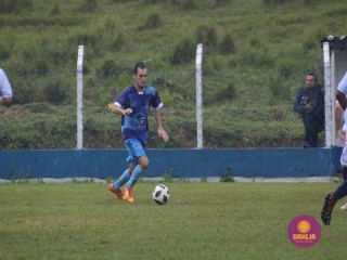 
<a style='margin-left: 5px;' class='btn btn-xs btn-social btn-facebook' href='https://www.facebook.com/sharer/sharer.php?u=https://boladovale.com.br/imgs/800-800-90/conteudo/fotos/1591/img7229.jpg' rel='popup' data-width='500' data-height='400'><i class='fa fa-facebook'></i>Compartilhar <span class='hidden-xs'>no Facebook</span>
</a> 
<a class='btn btn-default btn-xs' target='_blank' href='imgs/800-800-90/conteudo/fotos/1591/img7229.jpg'>
<span class='glyphicon glyphicon-cloud-download'></span> Salvar
</a> 
<span></span>