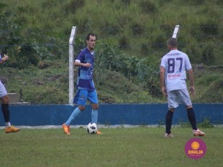 
<a style='margin-left: 5px;' class='btn btn-xs btn-social btn-facebook' href='https://www.facebook.com/sharer/sharer.php?u=https://boladovale.com.br/imgs/800-800-90/conteudo/fotos/1591/img7249.jpg' rel='popup' data-width='500' data-height='400'><i class='fa fa-facebook'></i>Compartilhar <span class='hidden-xs'>no Facebook</span>
</a> 
<a class='btn btn-default btn-xs' target='_blank' href='imgs/800-800-90/conteudo/fotos/1591/img7249.jpg'>
<span class='glyphicon glyphicon-cloud-download'></span> Salvar
</a> 
<span></span>