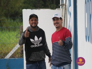 
<a style='margin-left: 5px;' class='btn btn-xs btn-social btn-facebook' href='https://www.facebook.com/sharer/sharer.php?u=https://boladovale.com.br/imgs/800-800-90/conteudo/fotos/1591/img7266.jpg' rel='popup' data-width='500' data-height='400'><i class='fa fa-facebook'></i>Compartilhar <span class='hidden-xs'>no Facebook</span>
</a> 
<a class='btn btn-default btn-xs' target='_blank' href='imgs/800-800-90/conteudo/fotos/1591/img7266.jpg'>
<span class='glyphicon glyphicon-cloud-download'></span> Salvar
</a> 
<span></span>