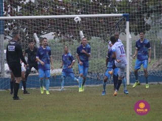 
<a style='margin-left: 5px;' class='btn btn-xs btn-social btn-facebook' href='https://www.facebook.com/sharer/sharer.php?u=https://boladovale.com.br/imgs/800-800-90/conteudo/fotos/1591/img7268.jpg' rel='popup' data-width='500' data-height='400'><i class='fa fa-facebook'></i>Compartilhar <span class='hidden-xs'>no Facebook</span>
</a> 
<a class='btn btn-default btn-xs' target='_blank' href='imgs/800-800-90/conteudo/fotos/1591/img7268.jpg'>
<span class='glyphicon glyphicon-cloud-download'></span> Salvar
</a> 
<span></span>