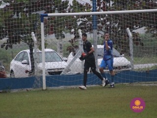 
<a style='margin-left: 5px;' class='btn btn-xs btn-social btn-facebook' href='https://www.facebook.com/sharer/sharer.php?u=https://boladovale.com.br/imgs/800-800-90/conteudo/fotos/1591/img7269.jpg' rel='popup' data-width='500' data-height='400'><i class='fa fa-facebook'></i>Compartilhar <span class='hidden-xs'>no Facebook</span>
</a> 
<a class='btn btn-default btn-xs' target='_blank' href='imgs/800-800-90/conteudo/fotos/1591/img7269.jpg'>
<span class='glyphicon glyphicon-cloud-download'></span> Salvar
</a> 
<span></span>