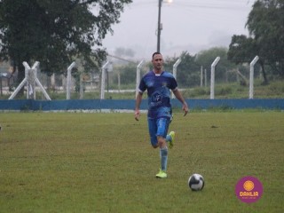 
<a style='margin-left: 5px;' class='btn btn-xs btn-social btn-facebook' href='https://www.facebook.com/sharer/sharer.php?u=https://boladovale.com.br/imgs/800-800-90/conteudo/fotos/1591/img7278.jpg' rel='popup' data-width='500' data-height='400'><i class='fa fa-facebook'></i>Compartilhar <span class='hidden-xs'>no Facebook</span>
</a> 
<a class='btn btn-default btn-xs' target='_blank' href='imgs/800-800-90/conteudo/fotos/1591/img7278.jpg'>
<span class='glyphicon glyphicon-cloud-download'></span> Salvar
</a> 
<span></span>