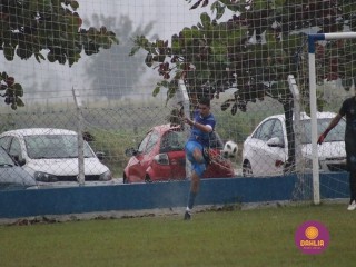 
<a style='margin-left: 5px;' class='btn btn-xs btn-social btn-facebook' href='https://www.facebook.com/sharer/sharer.php?u=https://boladovale.com.br/imgs/800-800-90/conteudo/fotos/1591/img7280.jpg' rel='popup' data-width='500' data-height='400'><i class='fa fa-facebook'></i>Compartilhar <span class='hidden-xs'>no Facebook</span>
</a> 
<a class='btn btn-default btn-xs' target='_blank' href='imgs/800-800-90/conteudo/fotos/1591/img7280.jpg'>
<span class='glyphicon glyphicon-cloud-download'></span> Salvar
</a> 
<span></span>