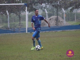 
<a style='margin-left: 5px;' class='btn btn-xs btn-social btn-facebook' href='https://www.facebook.com/sharer/sharer.php?u=https://boladovale.com.br/imgs/800-800-90/conteudo/fotos/1591/img7286.jpg' rel='popup' data-width='500' data-height='400'><i class='fa fa-facebook'></i>Compartilhar <span class='hidden-xs'>no Facebook</span>
</a> 
<a class='btn btn-default btn-xs' target='_blank' href='imgs/800-800-90/conteudo/fotos/1591/img7286.jpg'>
<span class='glyphicon glyphicon-cloud-download'></span> Salvar
</a> 
<span></span>