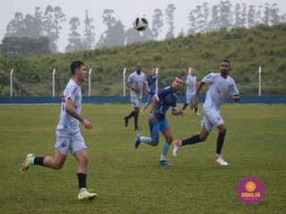 
<a style='margin-left: 5px;' class='btn btn-xs btn-social btn-facebook' href='https://www.facebook.com/sharer/sharer.php?u=https://boladovale.com.br/imgs/800-800-90/conteudo/fotos/1591/img7287.jpg' rel='popup' data-width='500' data-height='400'><i class='fa fa-facebook'></i>Compartilhar <span class='hidden-xs'>no Facebook</span>
</a> 
<a class='btn btn-default btn-xs' target='_blank' href='imgs/800-800-90/conteudo/fotos/1591/img7287.jpg'>
<span class='glyphicon glyphicon-cloud-download'></span> Salvar
</a> 
<span></span>