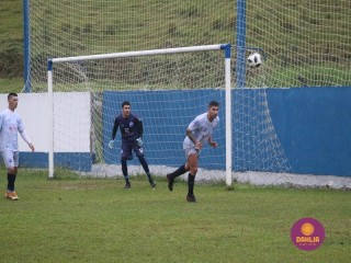 
<a style='margin-left: 5px;' class='btn btn-xs btn-social btn-facebook' href='https://www.facebook.com/sharer/sharer.php?u=https://boladovale.com.br/imgs/800-800-90/conteudo/fotos/1591/img7305.jpg' rel='popup' data-width='500' data-height='400'><i class='fa fa-facebook'></i>Compartilhar <span class='hidden-xs'>no Facebook</span>
</a> 
<a class='btn btn-default btn-xs' target='_blank' href='imgs/800-800-90/conteudo/fotos/1591/img7305.jpg'>
<span class='glyphicon glyphicon-cloud-download'></span> Salvar
</a> 
<span></span>