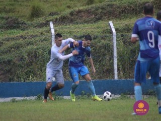 
<a style='margin-left: 5px;' class='btn btn-xs btn-social btn-facebook' href='https://www.facebook.com/sharer/sharer.php?u=https://boladovale.com.br/imgs/800-800-90/conteudo/fotos/1591/img7318.jpg' rel='popup' data-width='500' data-height='400'><i class='fa fa-facebook'></i>Compartilhar <span class='hidden-xs'>no Facebook</span>
</a> 
<a class='btn btn-default btn-xs' target='_blank' href='imgs/800-800-90/conteudo/fotos/1591/img7318.jpg'>
<span class='glyphicon glyphicon-cloud-download'></span> Salvar
</a> 
<span></span>