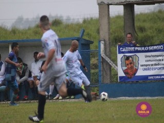 
<a style='margin-left: 5px;' class='btn btn-xs btn-social btn-facebook' href='https://www.facebook.com/sharer/sharer.php?u=https://boladovale.com.br/imgs/800-800-90/conteudo/fotos/1591/img7322.jpg' rel='popup' data-width='500' data-height='400'><i class='fa fa-facebook'></i>Compartilhar <span class='hidden-xs'>no Facebook</span>
</a> 
<a class='btn btn-default btn-xs' target='_blank' href='imgs/800-800-90/conteudo/fotos/1591/img7322.jpg'>
<span class='glyphicon glyphicon-cloud-download'></span> Salvar
</a> 
<span></span>