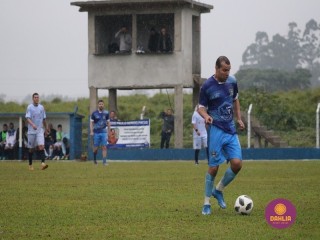 
<a style='margin-left: 5px;' class='btn btn-xs btn-social btn-facebook' href='https://www.facebook.com/sharer/sharer.php?u=https://boladovale.com.br/imgs/800-800-90/conteudo/fotos/1591/img7326.jpg' rel='popup' data-width='500' data-height='400'><i class='fa fa-facebook'></i>Compartilhar <span class='hidden-xs'>no Facebook</span>
</a> 
<a class='btn btn-default btn-xs' target='_blank' href='imgs/800-800-90/conteudo/fotos/1591/img7326.jpg'>
<span class='glyphicon glyphicon-cloud-download'></span> Salvar
</a> 
<span></span>