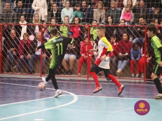 
<a style='margin-left: 5px;' class='btn btn-xs btn-social btn-facebook' href='https://www.facebook.com/sharer/sharer.php?u=https://boladovale.com.br/imgs/800-800-90/conteudo/fotos/1592/img7529.jpg' rel='popup' data-width='500' data-height='400'><i class='fa fa-facebook'></i>Compartilhar <span class='hidden-xs'>no Facebook</span>
</a> 
<a class='btn btn-default btn-xs' target='_blank' href='imgs/800-800-90/conteudo/fotos/1592/img7529.jpg'>
<span class='glyphicon glyphicon-cloud-download'></span> Salvar
</a> 
<span></span>