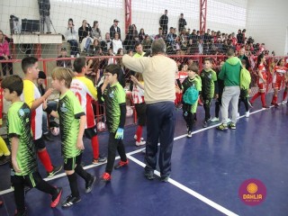 
<a style='margin-left: 5px;' class='btn btn-xs btn-social btn-facebook' href='https://www.facebook.com/sharer/sharer.php?u=https://boladovale.com.br/imgs/800-800-90/conteudo/fotos/1592/img7547.jpg' rel='popup' data-width='500' data-height='400'><i class='fa fa-facebook'></i>Compartilhar <span class='hidden-xs'>no Facebook</span>
</a> 
<a class='btn btn-default btn-xs' target='_blank' href='imgs/800-800-90/conteudo/fotos/1592/img7547.jpg'>
<span class='glyphicon glyphicon-cloud-download'></span> Salvar
</a> 
<span></span>