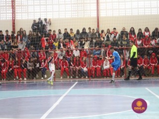 
<a style='margin-left: 5px;' class='btn btn-xs btn-social btn-facebook' href='https://www.facebook.com/sharer/sharer.php?u=https://boladovale.com.br/imgs/800-800-90/conteudo/fotos/1592/img7607.jpg' rel='popup' data-width='500' data-height='400'><i class='fa fa-facebook'></i>Compartilhar <span class='hidden-xs'>no Facebook</span>
</a> 
<a class='btn btn-default btn-xs' target='_blank' href='imgs/800-800-90/conteudo/fotos/1592/img7607.jpg'>
<span class='glyphicon glyphicon-cloud-download'></span> Salvar
</a> 
<span></span>