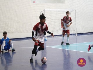 
<a style='margin-left: 5px;' class='btn btn-xs btn-social btn-facebook' href='https://www.facebook.com/sharer/sharer.php?u=https://boladovale.com.br/imgs/800-800-90/conteudo/fotos/1592/img7609.jpg' rel='popup' data-width='500' data-height='400'><i class='fa fa-facebook'></i>Compartilhar <span class='hidden-xs'>no Facebook</span>
</a> 
<a class='btn btn-default btn-xs' target='_blank' href='imgs/800-800-90/conteudo/fotos/1592/img7609.jpg'>
<span class='glyphicon glyphicon-cloud-download'></span> Salvar
</a> 
<span></span>