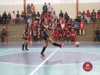 
<a style='margin-left: 5px;' class='btn btn-xs btn-social btn-facebook' href='https://www.facebook.com/sharer/sharer.php?u=https://boladovale.com.br/imgs/800-800-90/conteudo/fotos/1592/img7633.jpg' rel='popup' data-width='500' data-height='400'><i class='fa fa-facebook'></i>Compartilhar <span class='hidden-xs'>no Facebook</span>
</a> 
<a class='btn btn-default btn-xs' target='_blank' href='imgs/800-800-90/conteudo/fotos/1592/img7633.jpg'>
<span class='glyphicon glyphicon-cloud-download'></span> Salvar
</a> 
<span></span>