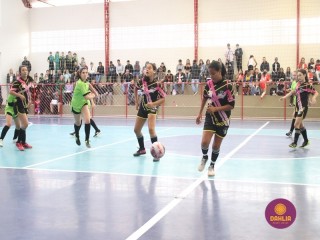 
<a style='margin-left: 5px;' class='btn btn-xs btn-social btn-facebook' href='https://www.facebook.com/sharer/sharer.php?u=https://boladovale.com.br/imgs/800-800-90/conteudo/fotos/1592/img7684.jpg' rel='popup' data-width='500' data-height='400'><i class='fa fa-facebook'></i>Compartilhar <span class='hidden-xs'>no Facebook</span>
</a> 
<a class='btn btn-default btn-xs' target='_blank' href='imgs/800-800-90/conteudo/fotos/1592/img7684.jpg'>
<span class='glyphicon glyphicon-cloud-download'></span> Salvar
</a> 
<span></span>