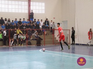 
<a style='margin-left: 5px;' class='btn btn-xs btn-social btn-facebook' href='https://www.facebook.com/sharer/sharer.php?u=https://boladovale.com.br/imgs/800-800-90/conteudo/fotos/1592/img7761.jpg' rel='popup' data-width='500' data-height='400'><i class='fa fa-facebook'></i>Compartilhar <span class='hidden-xs'>no Facebook</span>
</a> 
<a class='btn btn-default btn-xs' target='_blank' href='imgs/800-800-90/conteudo/fotos/1592/img7761.jpg'>
<span class='glyphicon glyphicon-cloud-download'></span> Salvar
</a> 
<span></span>