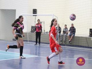 
<a style='margin-left: 5px;' class='btn btn-xs btn-social btn-facebook' href='https://www.facebook.com/sharer/sharer.php?u=https://boladovale.com.br/imgs/800-800-90/conteudo/fotos/1592/img7822.jpg' rel='popup' data-width='500' data-height='400'><i class='fa fa-facebook'></i>Compartilhar <span class='hidden-xs'>no Facebook</span>
</a> 
<a class='btn btn-default btn-xs' target='_blank' href='imgs/800-800-90/conteudo/fotos/1592/img7822.jpg'>
<span class='glyphicon glyphicon-cloud-download'></span> Salvar
</a> 
<span></span>