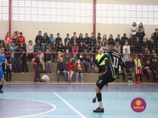 
<a style='margin-left: 5px;' class='btn btn-xs btn-social btn-facebook' href='https://www.facebook.com/sharer/sharer.php?u=https://boladovale.com.br/imgs/800-800-90/conteudo/fotos/1592/img7857.jpg' rel='popup' data-width='500' data-height='400'><i class='fa fa-facebook'></i>Compartilhar <span class='hidden-xs'>no Facebook</span>
</a> 
<a class='btn btn-default btn-xs' target='_blank' href='imgs/800-800-90/conteudo/fotos/1592/img7857.jpg'>
<span class='glyphicon glyphicon-cloud-download'></span> Salvar
</a> 
<span></span>