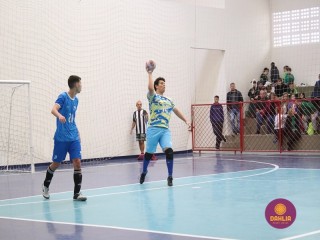 
<a style='margin-left: 5px;' class='btn btn-xs btn-social btn-facebook' href='https://www.facebook.com/sharer/sharer.php?u=https://boladovale.com.br/imgs/800-800-90/conteudo/fotos/1592/img7917.jpg' rel='popup' data-width='500' data-height='400'><i class='fa fa-facebook'></i>Compartilhar <span class='hidden-xs'>no Facebook</span>
</a> 
<a class='btn btn-default btn-xs' target='_blank' href='imgs/800-800-90/conteudo/fotos/1592/img7917.jpg'>
<span class='glyphicon glyphicon-cloud-download'></span> Salvar
</a> 
<span></span>