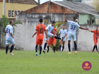 
<a style='margin-left: 5px;' class='btn btn-xs btn-social btn-facebook' href='https://www.facebook.com/sharer/sharer.php?u=https://boladovale.com.br/imgs/800-800-90/conteudo/fotos/1595/img9775.jpg' rel='popup' data-width='500' data-height='400'><i class='fa fa-facebook'></i>Compartilhar <span class='hidden-xs'>no Facebook</span>
</a> 
<a class='btn btn-default btn-xs' target='_blank' href='imgs/800-800-90/conteudo/fotos/1595/img9775.jpg'>
<span class='glyphicon glyphicon-cloud-download'></span> Salvar
</a> 
<span></span>