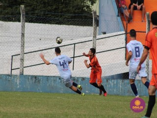 
<a style='margin-left: 5px;' class='btn btn-xs btn-social btn-facebook' href='https://www.facebook.com/sharer/sharer.php?u=https://boladovale.com.br/imgs/800-800-90/conteudo/fotos/1595/img9792.jpg' rel='popup' data-width='500' data-height='400'><i class='fa fa-facebook'></i>Compartilhar <span class='hidden-xs'>no Facebook</span>
</a> 
<a class='btn btn-default btn-xs' target='_blank' href='imgs/800-800-90/conteudo/fotos/1595/img9792.jpg'>
<span class='glyphicon glyphicon-cloud-download'></span> Salvar
</a> 
<span></span>