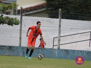 
<a style='margin-left: 5px;' class='btn btn-xs btn-social btn-facebook' href='https://www.facebook.com/sharer/sharer.php?u=https://boladovale.com.br/imgs/800-800-90/conteudo/fotos/1595/img9820.jpg' rel='popup' data-width='500' data-height='400'><i class='fa fa-facebook'></i>Compartilhar <span class='hidden-xs'>no Facebook</span>
</a> 
<a class='btn btn-default btn-xs' target='_blank' href='imgs/800-800-90/conteudo/fotos/1595/img9820.jpg'>
<span class='glyphicon glyphicon-cloud-download'></span> Salvar
</a> 
<span></span>