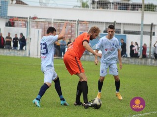 
<a style='margin-left: 5px;' class='btn btn-xs btn-social btn-facebook' href='https://www.facebook.com/sharer/sharer.php?u=https://boladovale.com.br/imgs/800-800-90/conteudo/fotos/1595/img9823.jpg' rel='popup' data-width='500' data-height='400'><i class='fa fa-facebook'></i>Compartilhar <span class='hidden-xs'>no Facebook</span>
</a> 
<a class='btn btn-default btn-xs' target='_blank' href='imgs/800-800-90/conteudo/fotos/1595/img9823.jpg'>
<span class='glyphicon glyphicon-cloud-download'></span> Salvar
</a> 
<span></span>