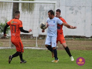 
<a style='margin-left: 5px;' class='btn btn-xs btn-social btn-facebook' href='https://www.facebook.com/sharer/sharer.php?u=https://boladovale.com.br/imgs/800-800-90/conteudo/fotos/1595/img9835.jpg' rel='popup' data-width='500' data-height='400'><i class='fa fa-facebook'></i>Compartilhar <span class='hidden-xs'>no Facebook</span>
</a> 
<a class='btn btn-default btn-xs' target='_blank' href='imgs/800-800-90/conteudo/fotos/1595/img9835.jpg'>
<span class='glyphicon glyphicon-cloud-download'></span> Salvar
</a> 
<span></span>