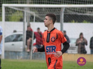 
<a style='margin-left: 5px;' class='btn btn-xs btn-social btn-facebook' href='https://www.facebook.com/sharer/sharer.php?u=https://boladovale.com.br/imgs/800-800-90/conteudo/fotos/1595/img9875.jpg' rel='popup' data-width='500' data-height='400'><i class='fa fa-facebook'></i>Compartilhar <span class='hidden-xs'>no Facebook</span>
</a> 
<a class='btn btn-default btn-xs' target='_blank' href='imgs/800-800-90/conteudo/fotos/1595/img9875.jpg'>
<span class='glyphicon glyphicon-cloud-download'></span> Salvar
</a> 
<span></span>