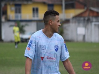 
<a style='margin-left: 5px;' class='btn btn-xs btn-social btn-facebook' href='https://www.facebook.com/sharer/sharer.php?u=https://boladovale.com.br/imgs/800-800-90/conteudo/fotos/1595/img9876.jpg' rel='popup' data-width='500' data-height='400'><i class='fa fa-facebook'></i>Compartilhar <span class='hidden-xs'>no Facebook</span>
</a> 
<a class='btn btn-default btn-xs' target='_blank' href='imgs/800-800-90/conteudo/fotos/1595/img9876.jpg'>
<span class='glyphicon glyphicon-cloud-download'></span> Salvar
</a> 
<span></span>