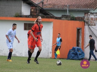 
<a style='margin-left: 5px;' class='btn btn-xs btn-social btn-facebook' href='https://www.facebook.com/sharer/sharer.php?u=https://boladovale.com.br/imgs/800-800-90/conteudo/fotos/1595/img9883.jpg' rel='popup' data-width='500' data-height='400'><i class='fa fa-facebook'></i>Compartilhar <span class='hidden-xs'>no Facebook</span>
</a> 
<a class='btn btn-default btn-xs' target='_blank' href='imgs/800-800-90/conteudo/fotos/1595/img9883.jpg'>
<span class='glyphicon glyphicon-cloud-download'></span> Salvar
</a> 
<span></span>