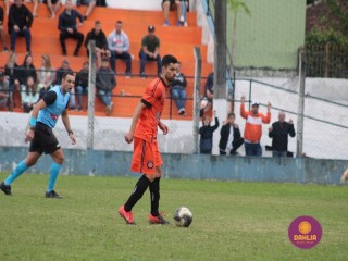 
<a style='margin-left: 5px;' class='btn btn-xs btn-social btn-facebook' href='https://www.facebook.com/sharer/sharer.php?u=https://boladovale.com.br/imgs/800-800-90/conteudo/fotos/1595/img9890.jpg' rel='popup' data-width='500' data-height='400'><i class='fa fa-facebook'></i>Compartilhar <span class='hidden-xs'>no Facebook</span>
</a> 
<a class='btn btn-default btn-xs' target='_blank' href='imgs/800-800-90/conteudo/fotos/1595/img9890.jpg'>
<span class='glyphicon glyphicon-cloud-download'></span> Salvar
</a> 
<span></span>