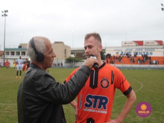 
<a style='margin-left: 5px;' class='btn btn-xs btn-social btn-facebook' href='https://www.facebook.com/sharer/sharer.php?u=https://boladovale.com.br/imgs/800-800-90/conteudo/fotos/1595/img9902.jpg' rel='popup' data-width='500' data-height='400'><i class='fa fa-facebook'></i>Compartilhar <span class='hidden-xs'>no Facebook</span>
</a> 
<a class='btn btn-default btn-xs' target='_blank' href='imgs/800-800-90/conteudo/fotos/1595/img9902.jpg'>
<span class='glyphicon glyphicon-cloud-download'></span> Salvar
</a> 
<span></span>